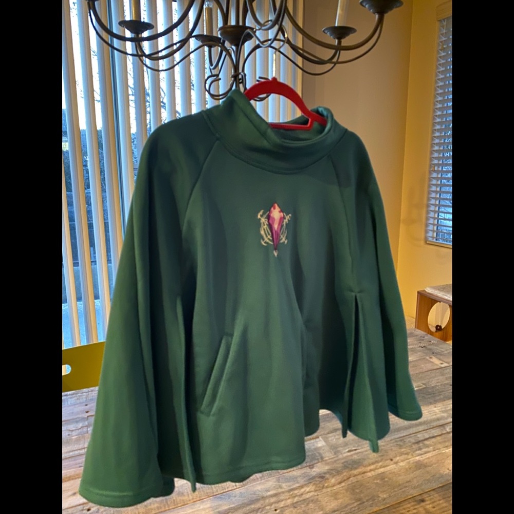 Loot Crate Exclusive The Dark Crystal Cape